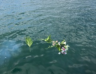 海洋葬の様子